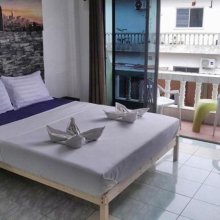 The Guest House Patong Екстер'єр фото