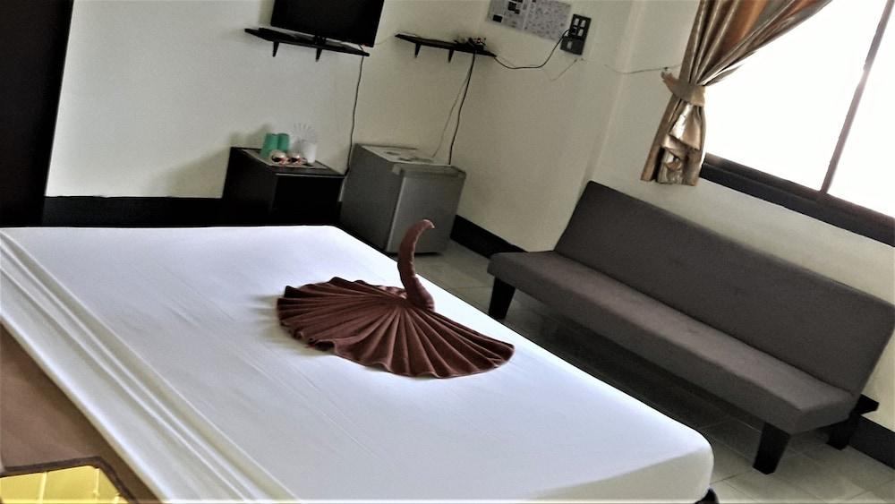 The Guest House Patong Екстер'єр фото