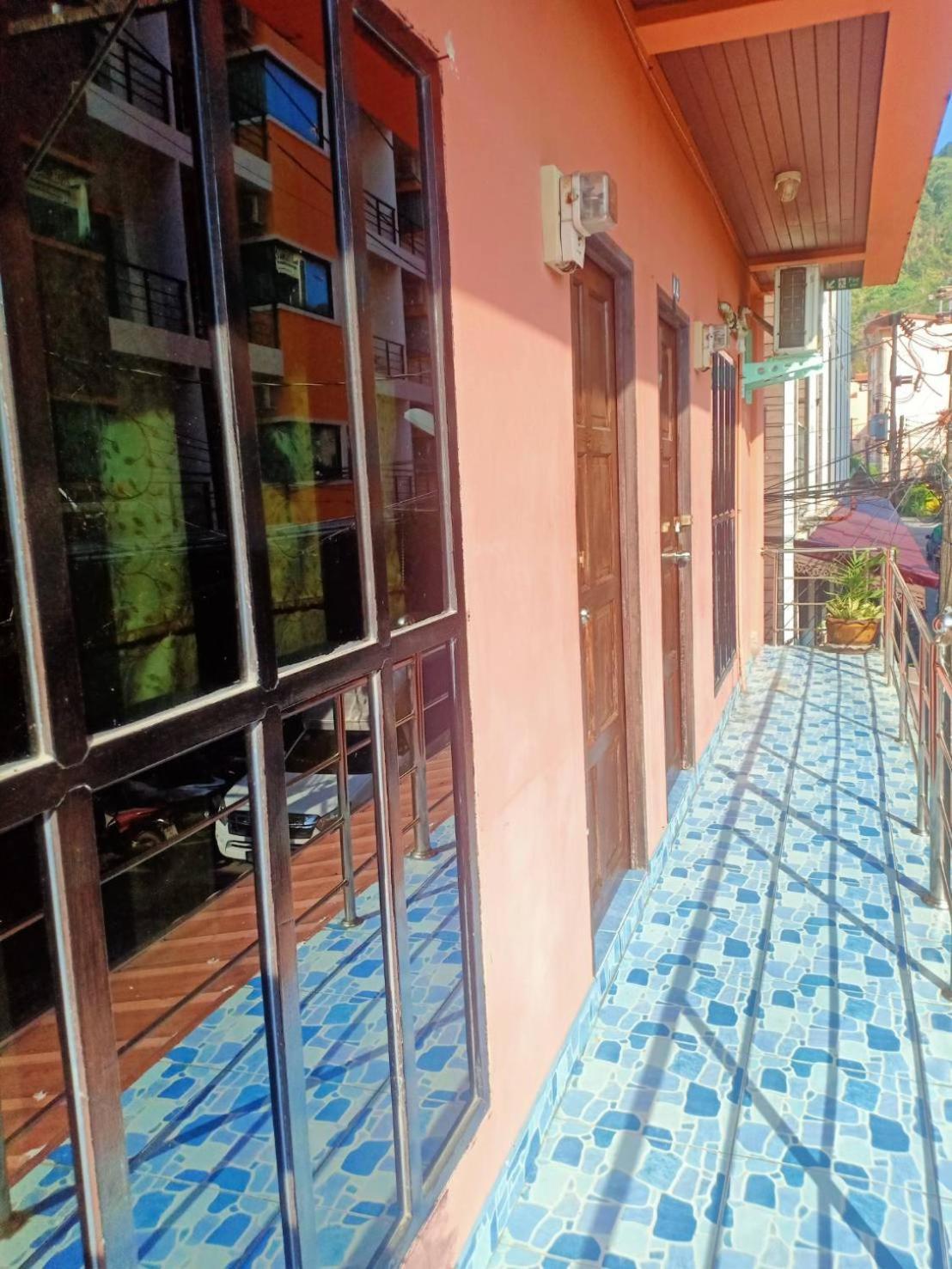The Guest House Patong Екстер'єр фото